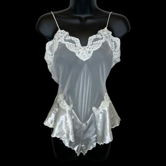 Vintage Etienne Bodysuit Sheer Lingerie Ivory White Flouncy Waist Size Small - Picture 15 of 15